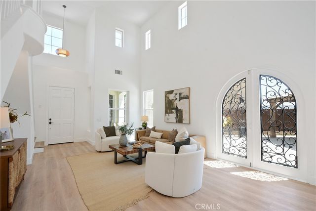 276 Cambria, Carson, CA 90745