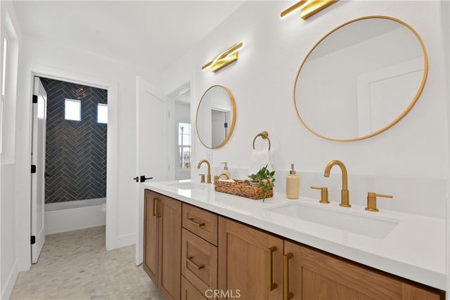 276 Cambria, Carson, CA 90745