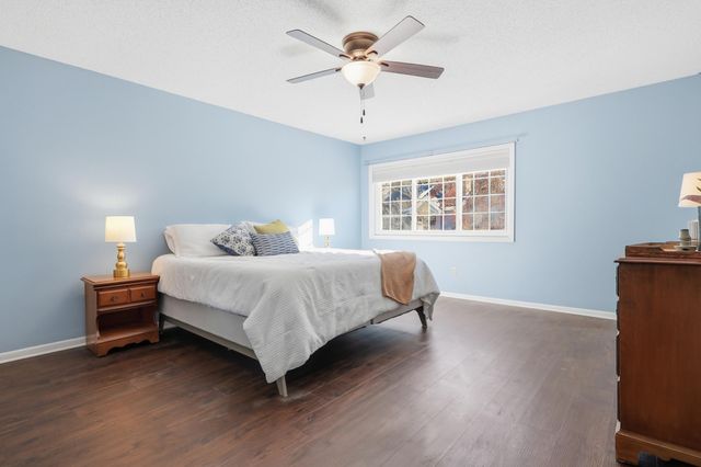 18071 Settlers Way, Eden Prairie, MN 55347