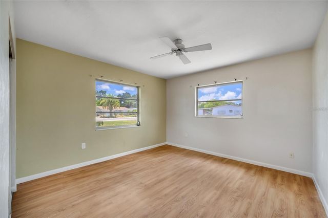 10833 111TH PLACE N, Seminole, FL 33778