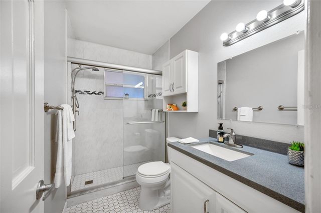 10833 111TH PLACE N, Seminole, FL 33778