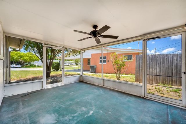 10833 111TH PLACE N, Seminole, FL 33778