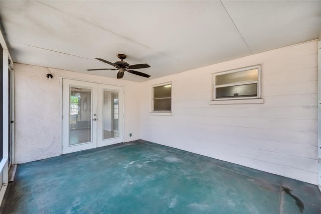 10833 111TH PLACE N, Seminole, FL 33778