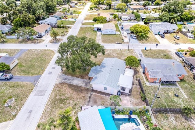 10833 111TH PLACE N, Seminole, FL 33778