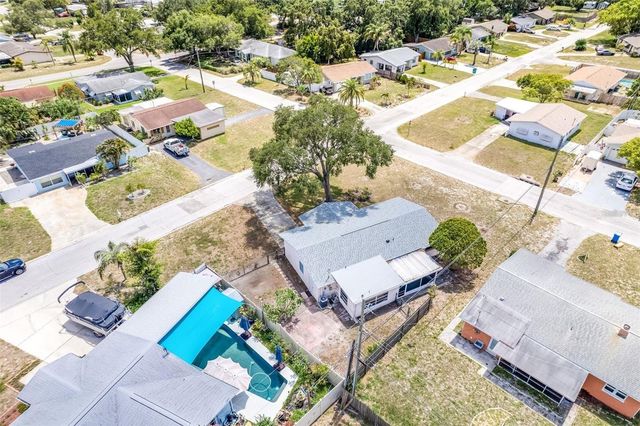 10833 111TH PLACE N, Seminole, FL 33778