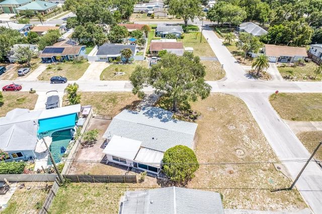 10833 111TH PLACE N, Seminole, FL 33778