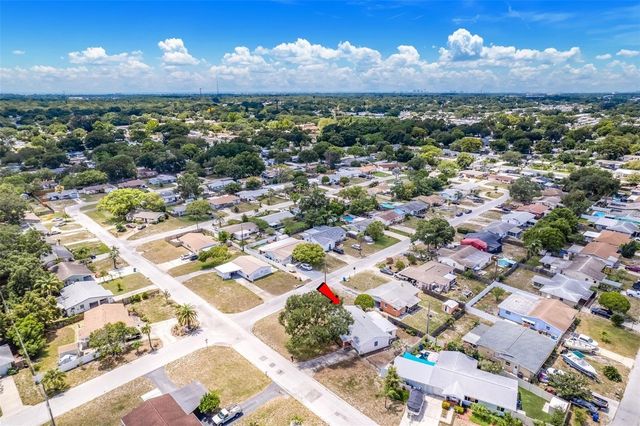 10833 111TH PLACE N, Seminole, FL 33778