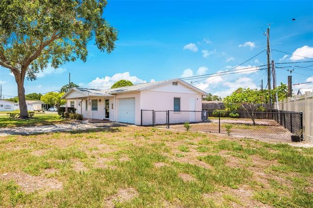 10833 111TH PLACE N, Seminole, FL 33778