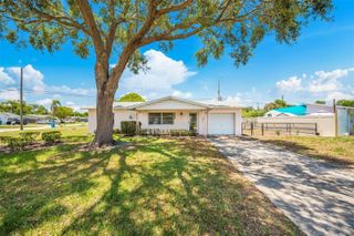 10833 111TH PLACE N, Seminole, FL 33778