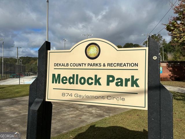 2588 Wood Trail Lane, Decatur, GA 30033