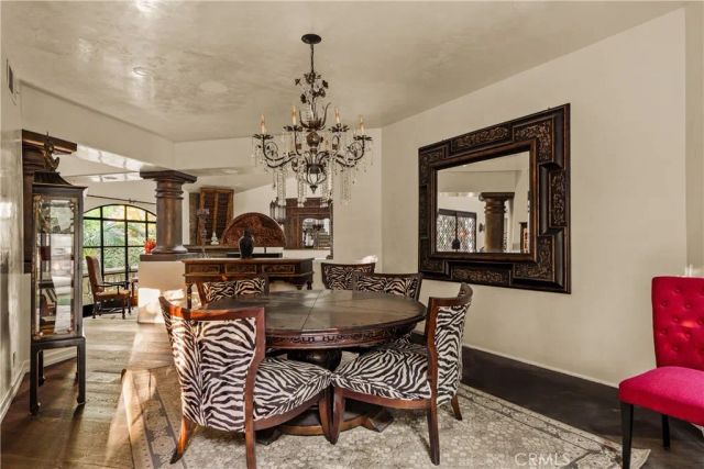 4909 Woodley Avenue, Encino, CA 91436