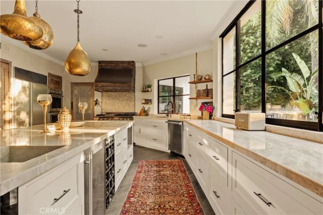 4909 Woodley Avenue, Encino, CA 91436