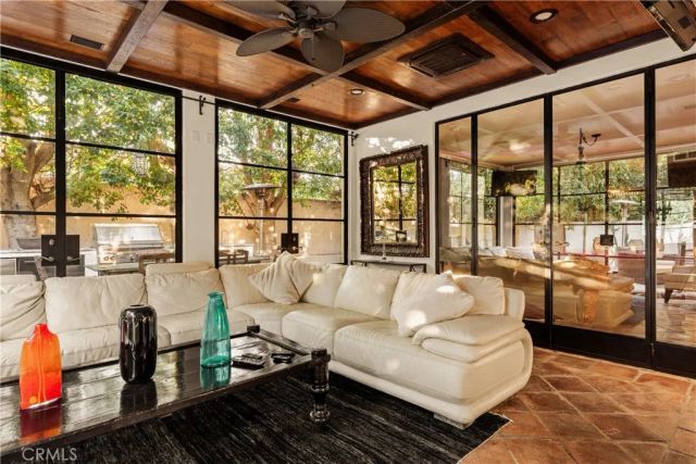4909 Woodley Avenue, Encino, CA 91436