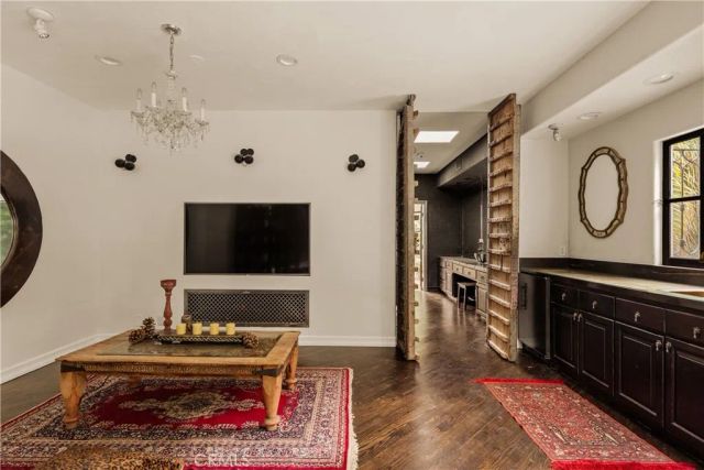 4909 Woodley Avenue, Encino, CA 91436