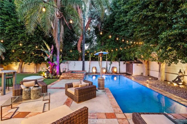 4909 Woodley Avenue, Encino, CA 91436
