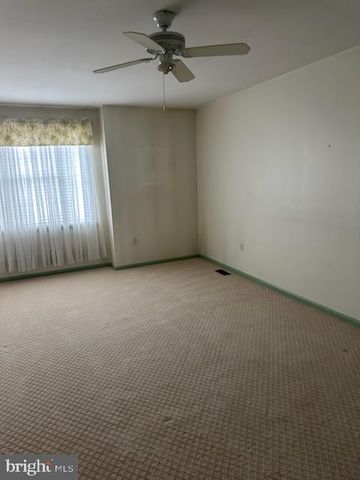 144 PROGRESS DR, Doylestown, PA 18901