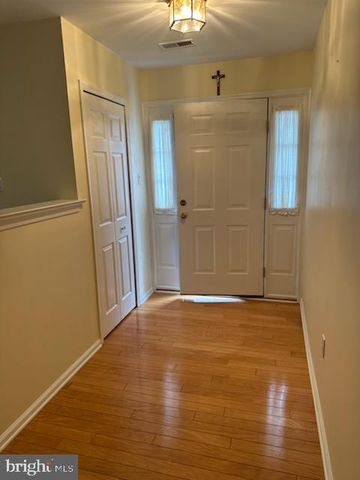 144 PROGRESS DR, Doylestown, PA 18901