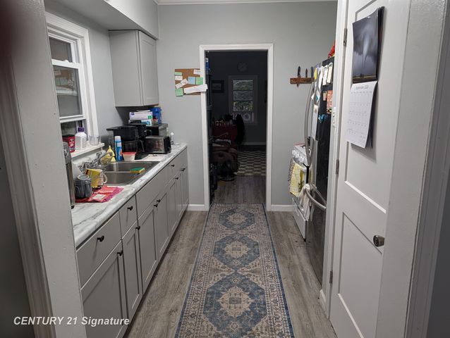 2300 Bagley Street, Flint, MI 48504