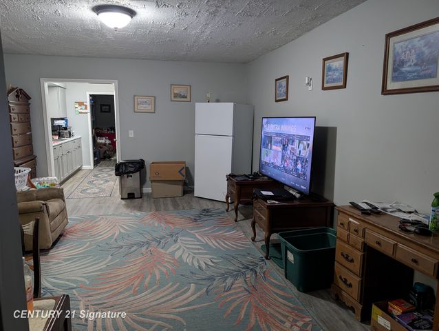 2300 Bagley Street, Flint, MI 48504