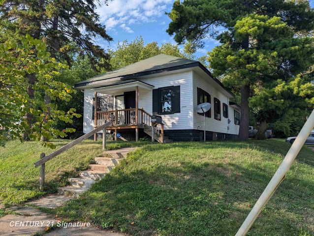 2300 Bagley Street, Flint, MI 48504