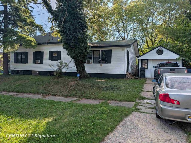 2300 Bagley Street, Flint, MI 48504
