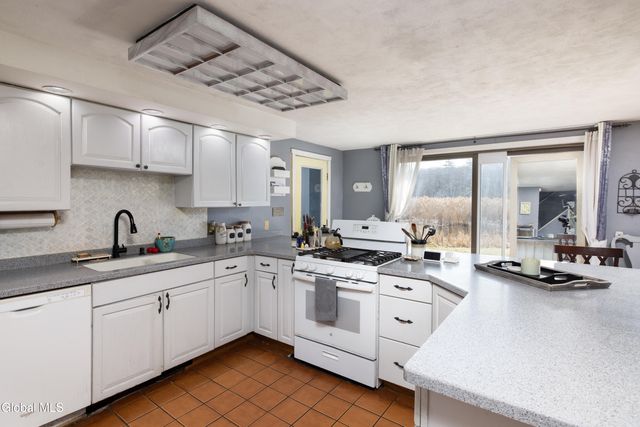 254 State Route 149, Queensbury, NY 12845