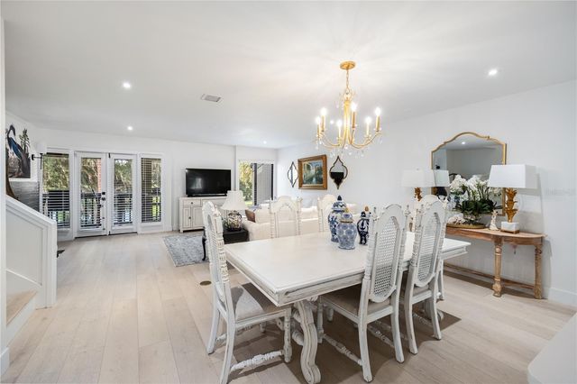 568 S OSCEOLA AVENUE 15, Orlando, FL 32801