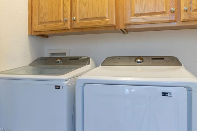 21262 Buckhorn Quarter RD, Courtland, VA 23837
