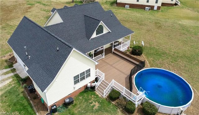 21262 Buckhorn Quarter RD, Courtland, VA 23837