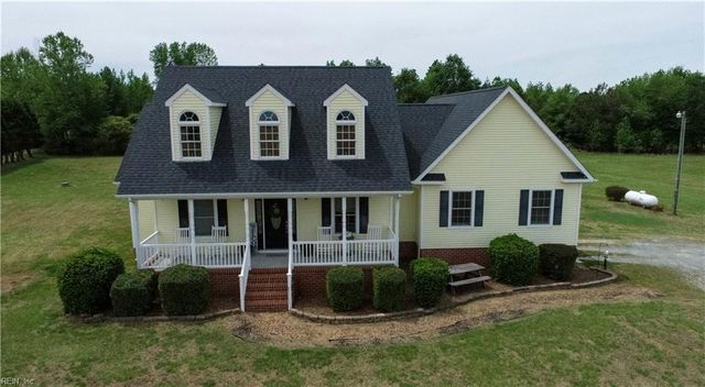 21262 Buckhorn Quarter RD, Courtland, VA 23837