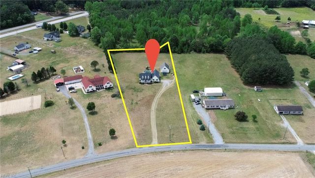 21262 Buckhorn Quarter RD, Courtland, VA 23837