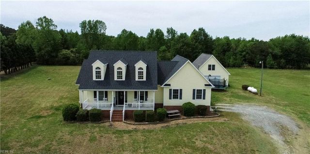 21262 Buckhorn Quarter RD, Courtland, VA 23837