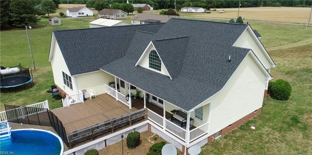 21262 Buckhorn Quarter RD, Courtland, VA 23837