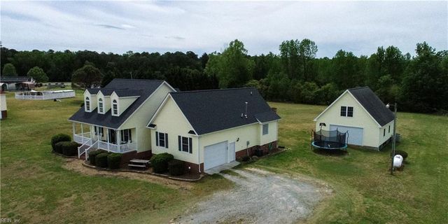 21262 Buckhorn Quarter RD, Courtland, VA 23837