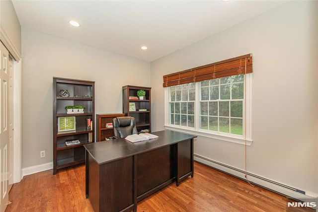 503 Stonewall Court, Wyckoff, NJ 07481