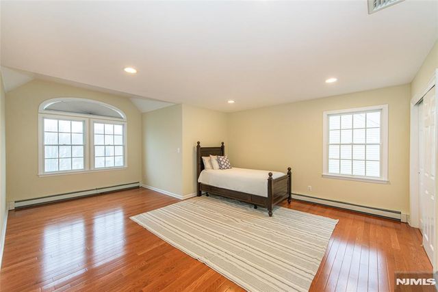 503 Stonewall Court, Wyckoff, NJ 07481