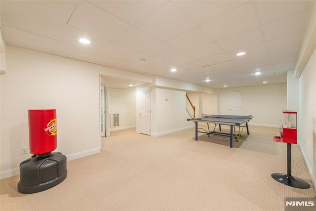 503 Stonewall Court, Wyckoff, NJ 07481