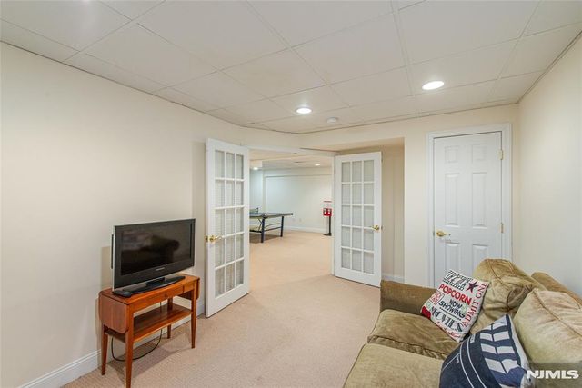 503 Stonewall Court, Wyckoff, NJ 07481