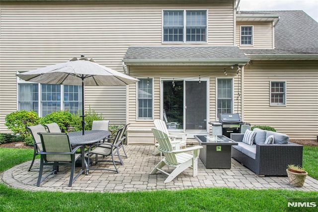 503 Stonewall Court, Wyckoff, NJ 07481