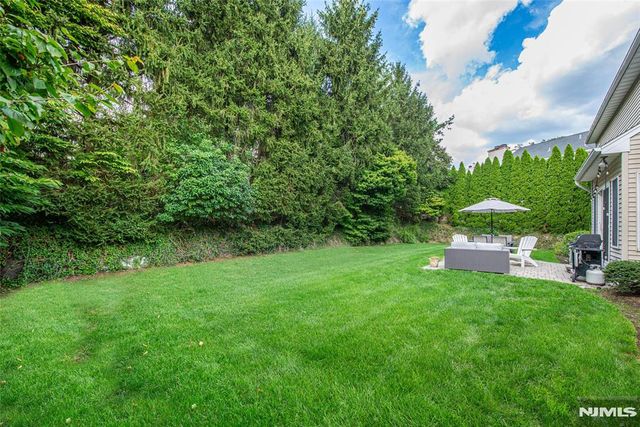 503 Stonewall Court, Wyckoff, NJ 07481