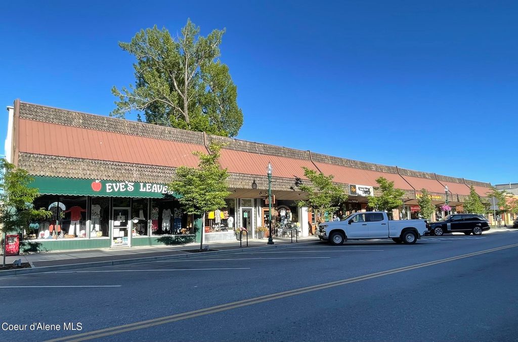 308-324 N 1st Ave, Sandpoint, ID 83864 photo 2