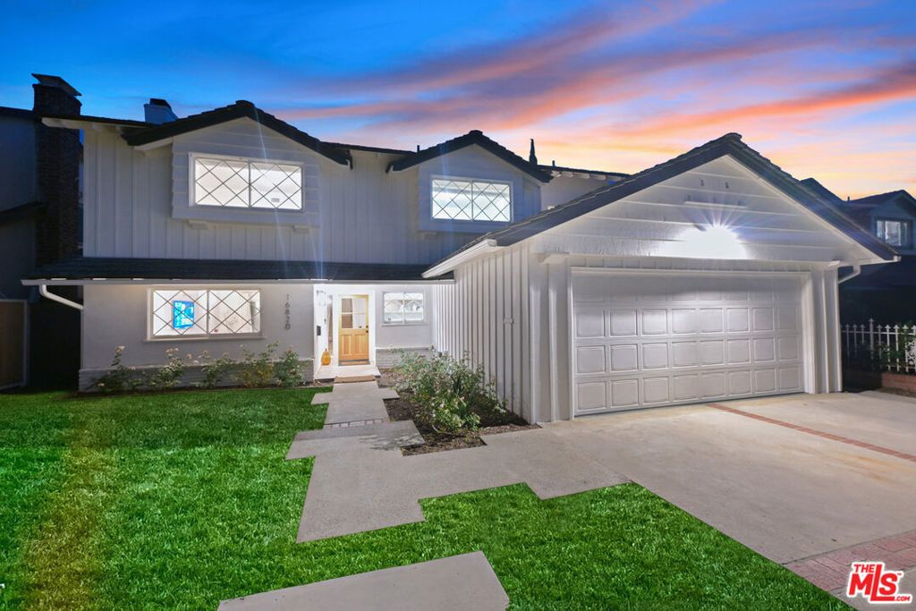 16820 Hart Street, Lake Balboa, CA 91406