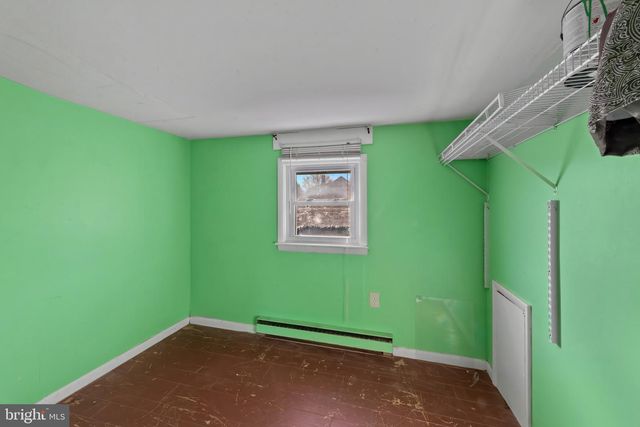 400 S MAIN ST, Woodsboro, MD 21798