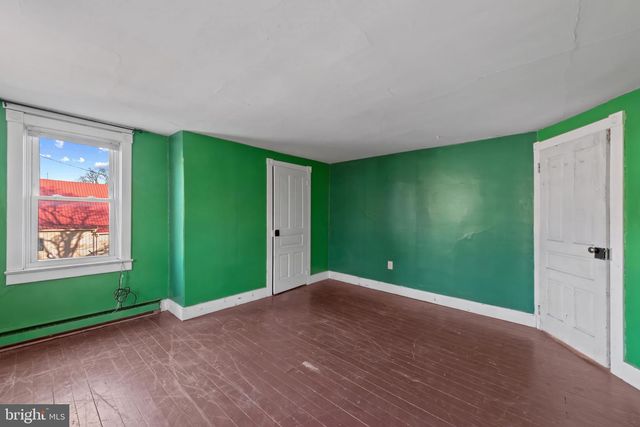 400 S MAIN ST, Woodsboro, MD 21798