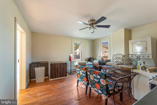 400 S MAIN ST, Woodsboro, MD 21798