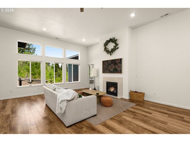 5602 Ne 316TH Ct, Camas, WA 98607