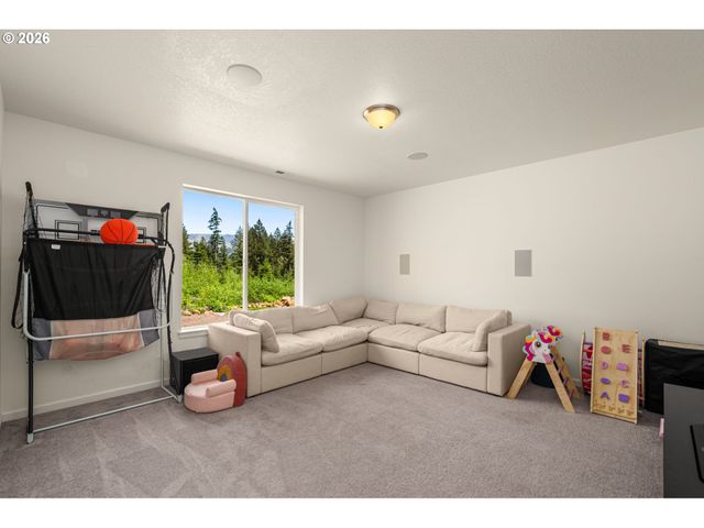 5602 Ne 316TH Ct, Camas, WA 98607
