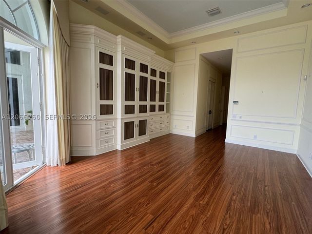 891 Captiva Dr, Hollywood, FL 33019