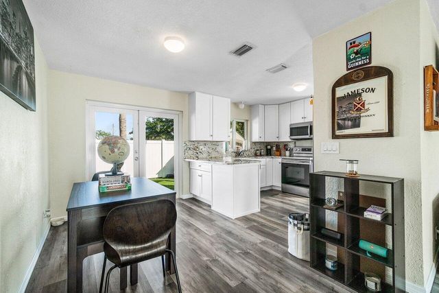 119 SE 5th Street, Delray Beach, FL 33483