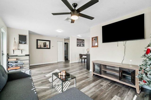 119 SE 5th Street, Delray Beach, FL 33483